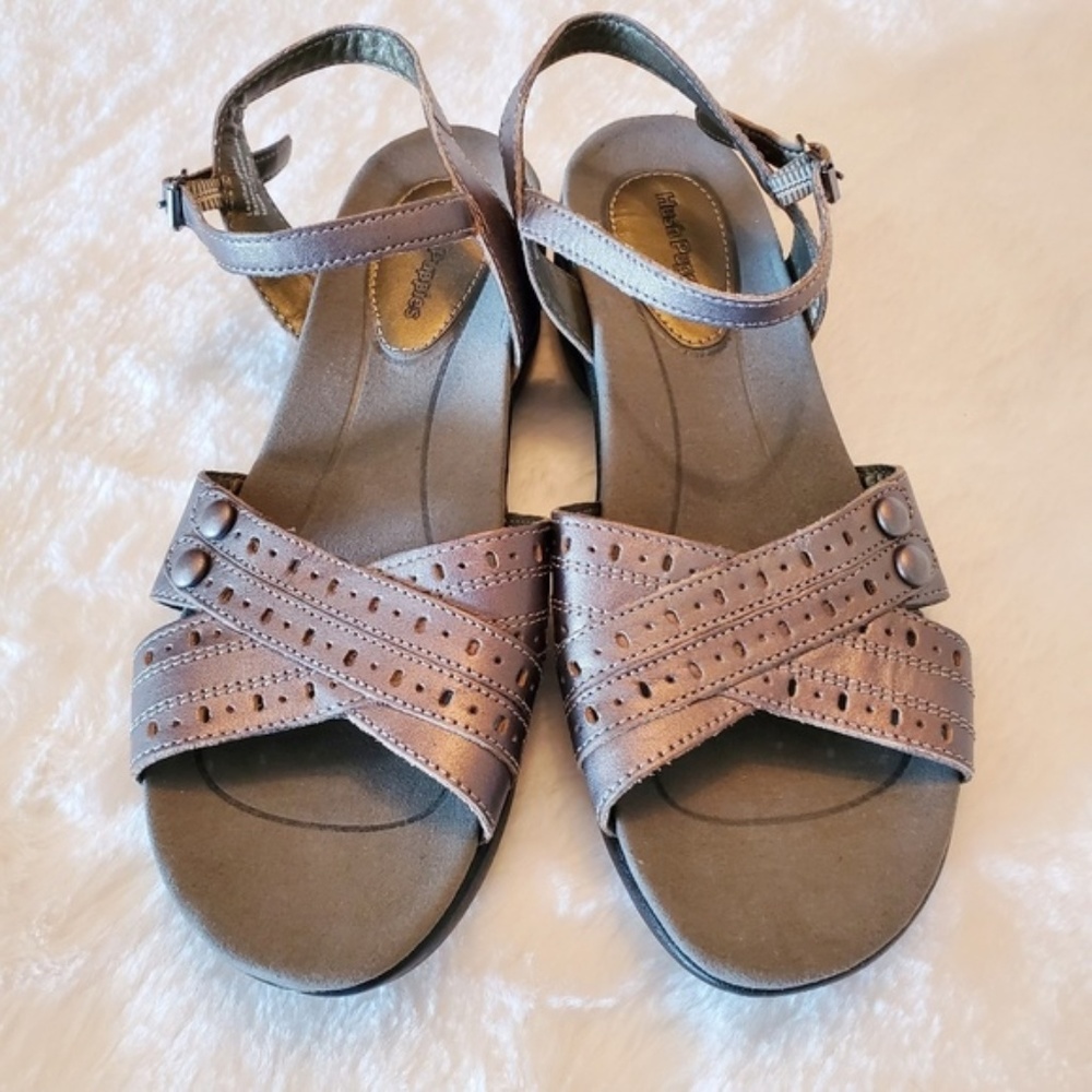 Hush Puppies Leather Sandals, Silver, EUC